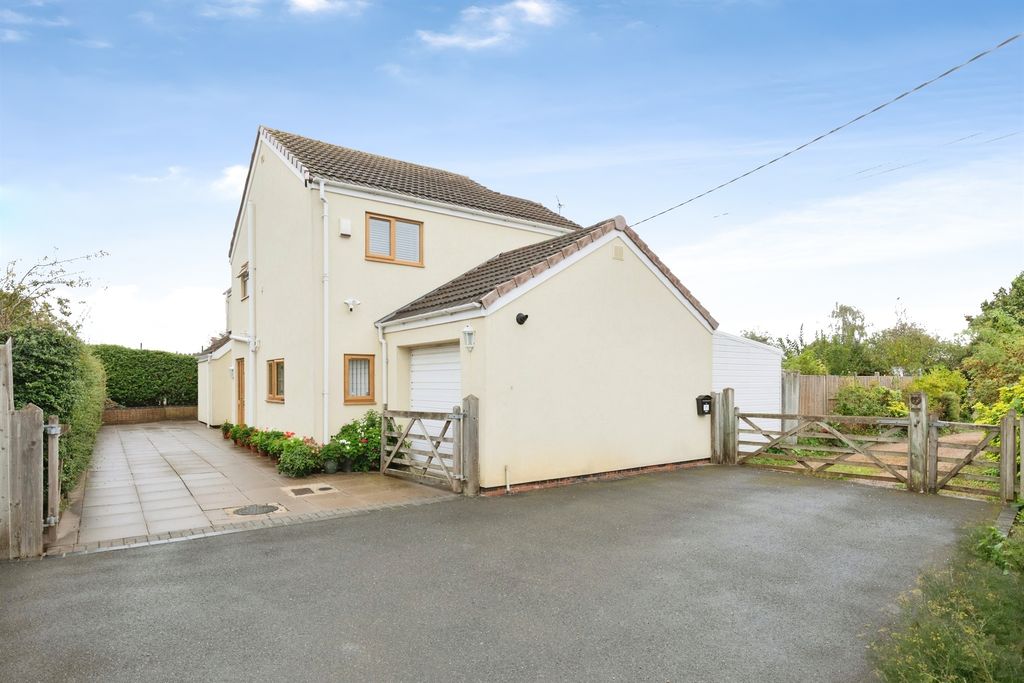 Property photo 1 of 25