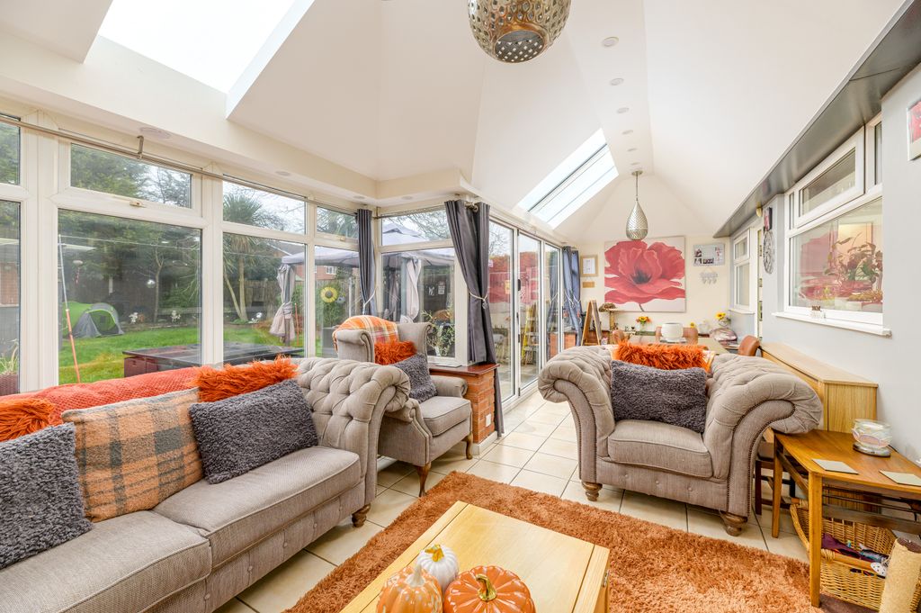 Property photo 3 of 39 17