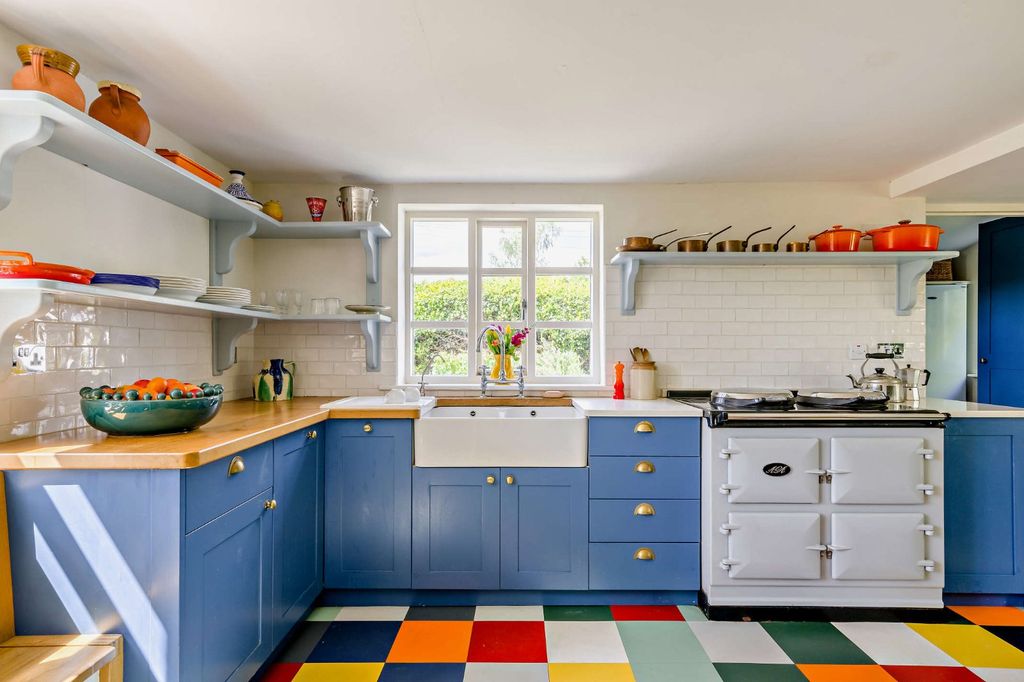 Property photo 3 of 15 Picture No. 06