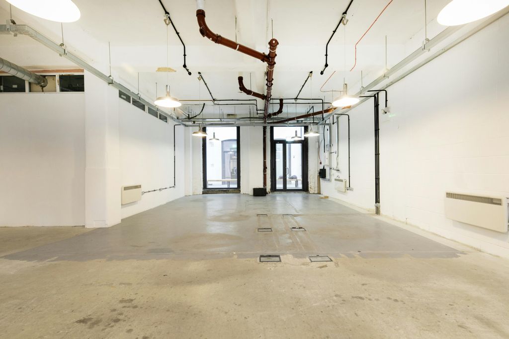 Property photo 2 of 7 Unit 5 The Textile Building 2.Jpg