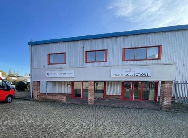 Property photo 1 of 5