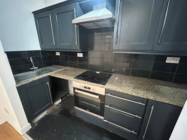 Property photo 1 of 3
