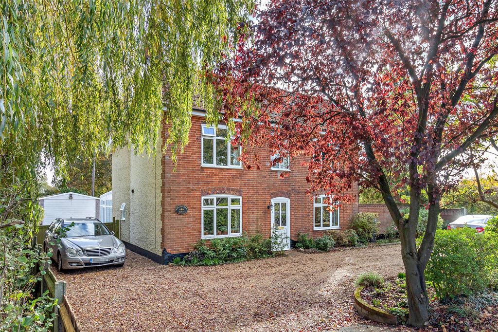 Property photo 1 of 40 Picture No. 02