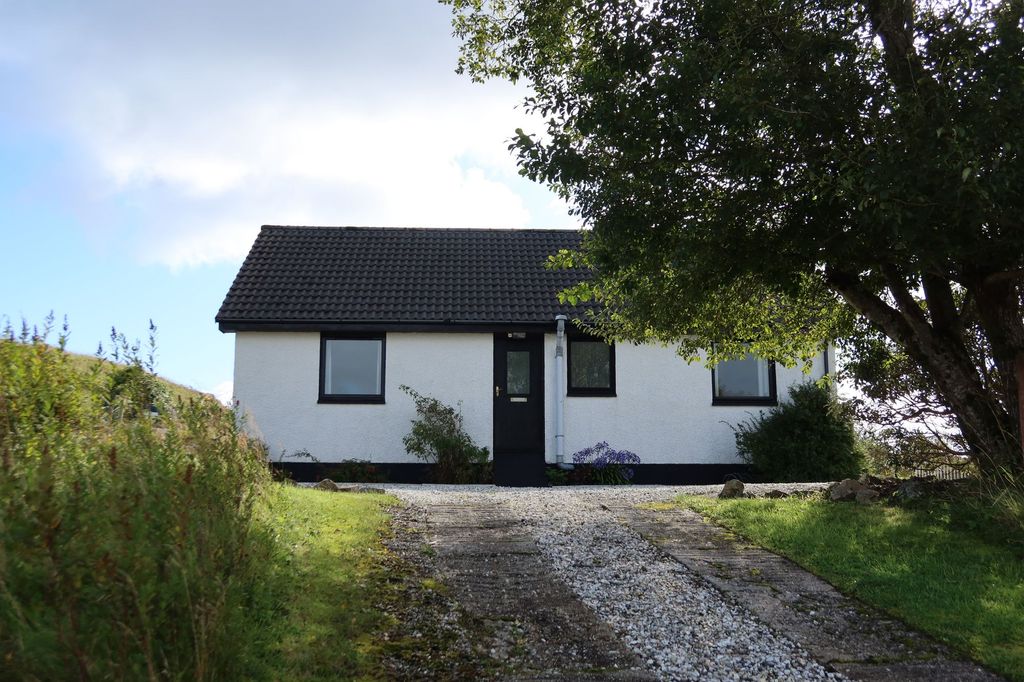 Property photo 1 of 63