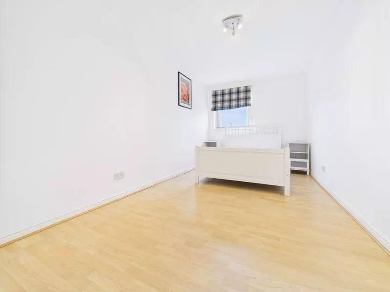 Property photo 2 of 9 Bedroom 2