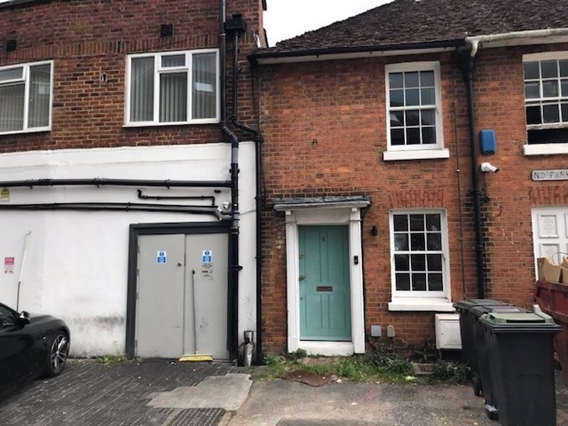 Property photo 1 of 6 Photo 9