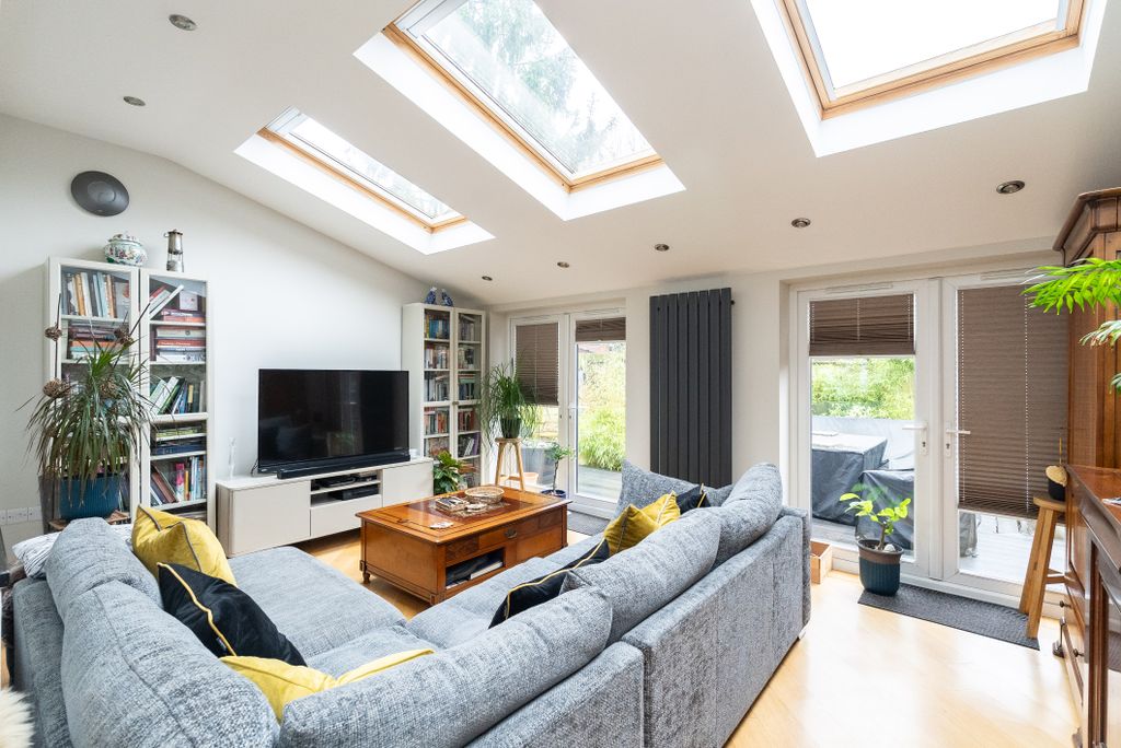 Property photo 3 of 16 Dsc09684