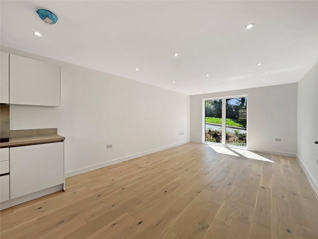 Property photo 3 of 10 Open Plan Living