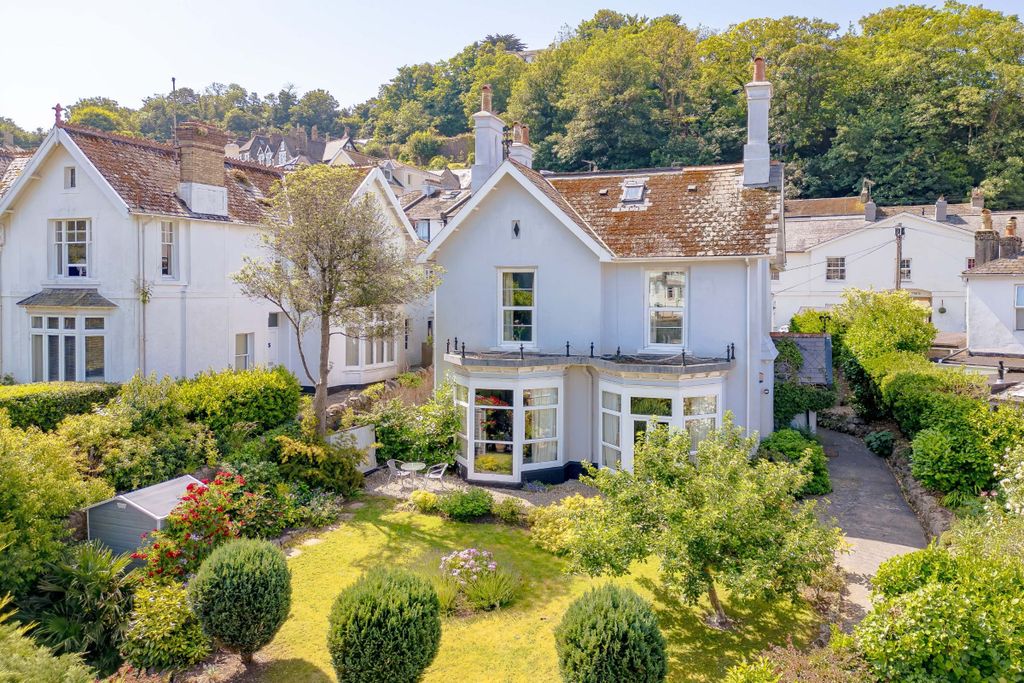 Property photo 1 of 37