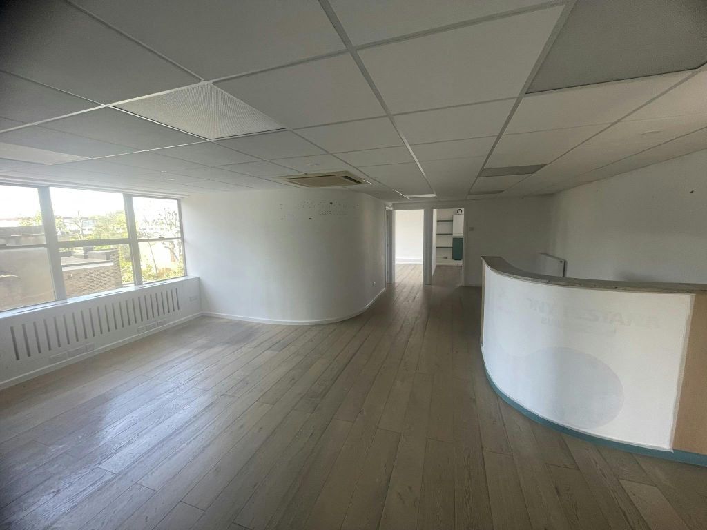 Property photo 3 of 13 Img_4824.Jpeg