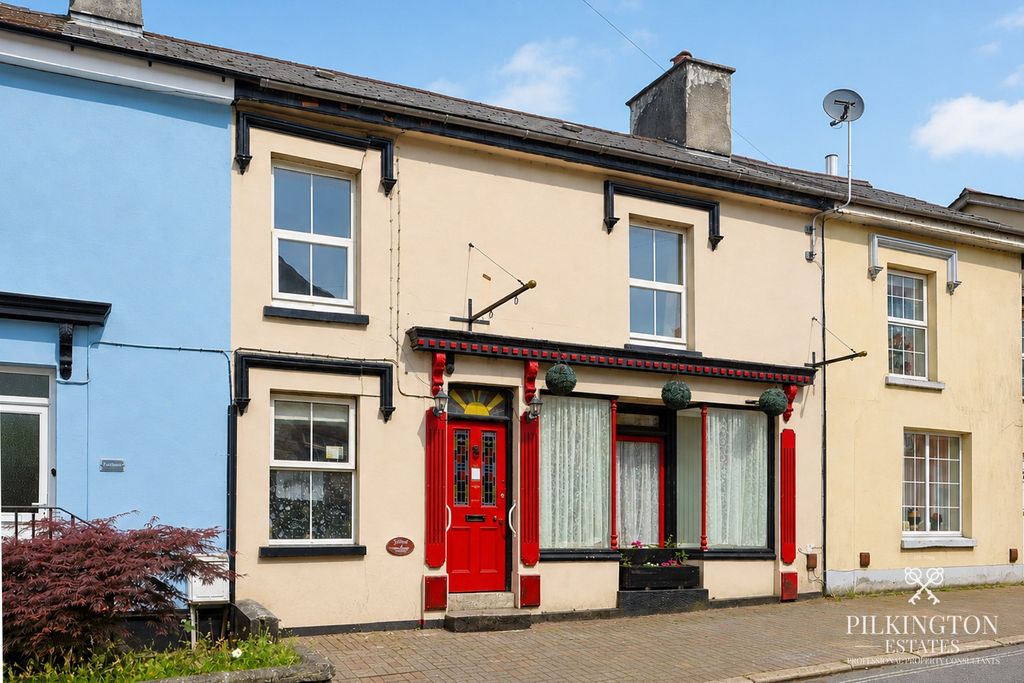Property photo 1 of 21 5204851