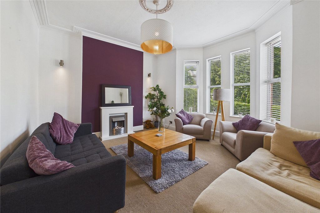 Property photo 2 of 16 Picture No. 21