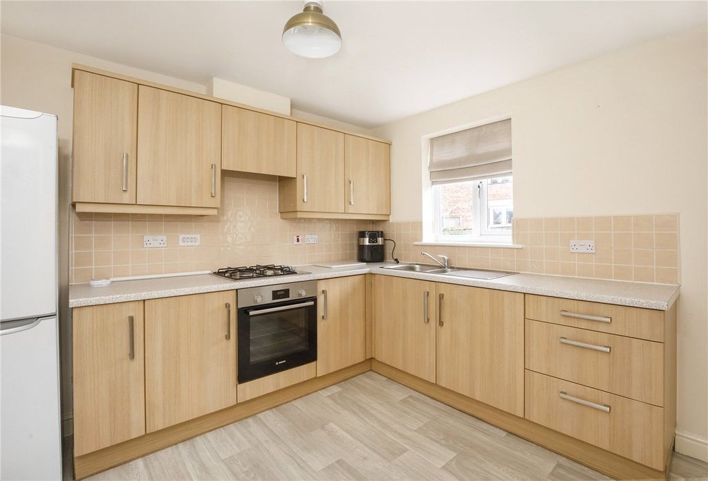 Property photo 2 of 15 Picture No. 10