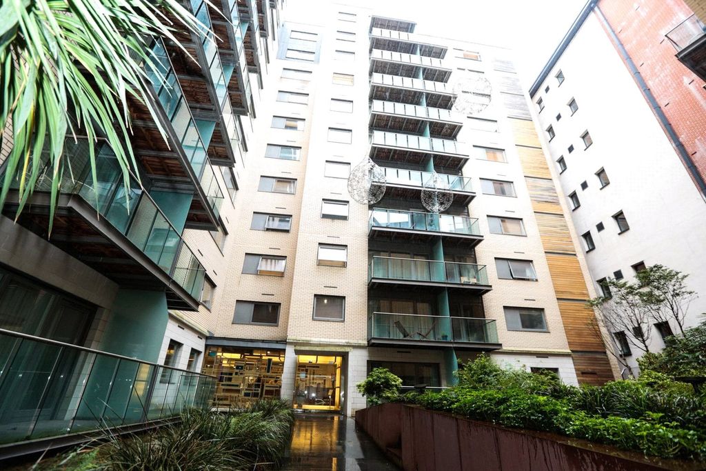 Property photo 1 of 9 Picture No. 11