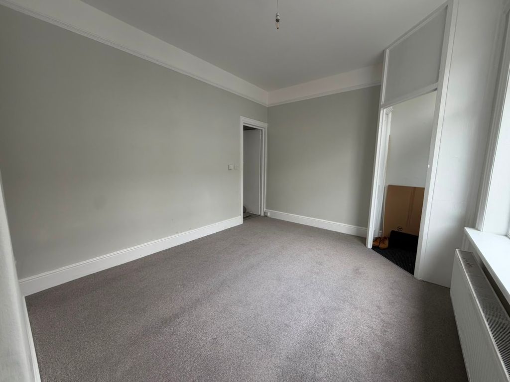 Property photo 3 of 12 Picture No. 12