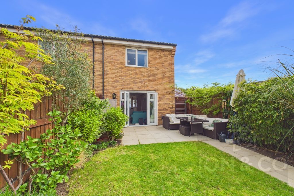 Property photo 2 of 14