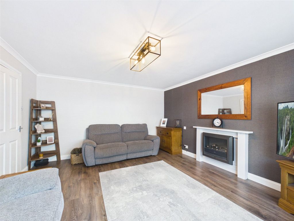 Property photo 3 of 18 Picture No. 03