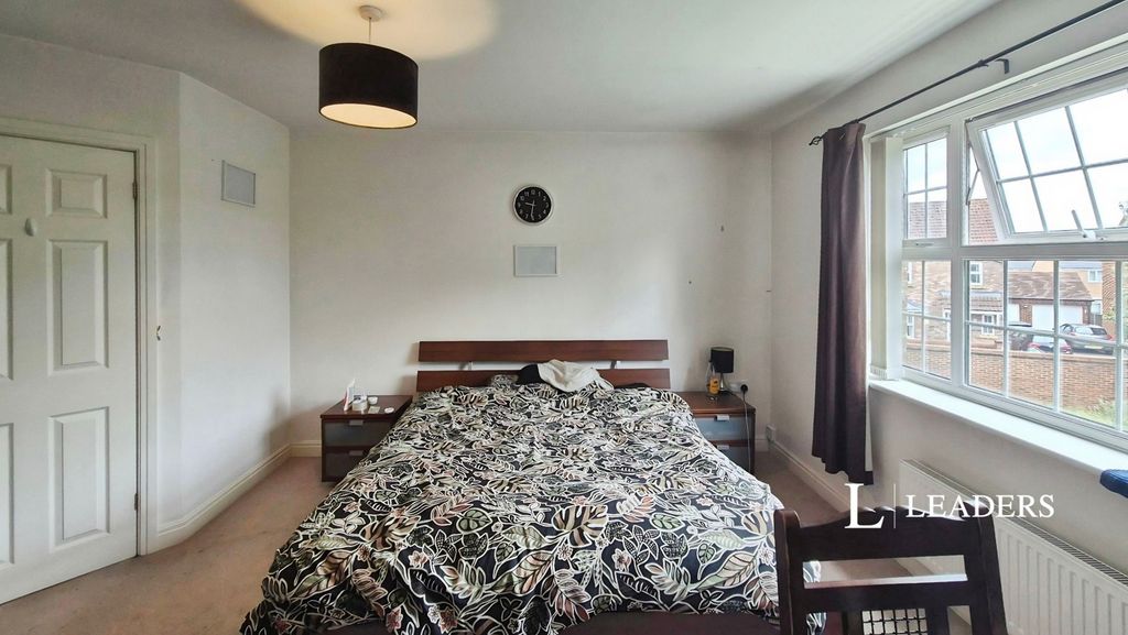 Property photo 3 of 14 Pbox-Img.Jpg