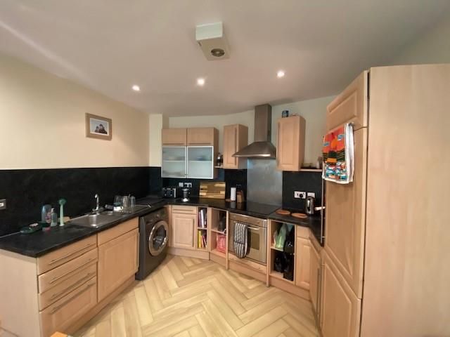 Property photo 3 of 15 Kitchen