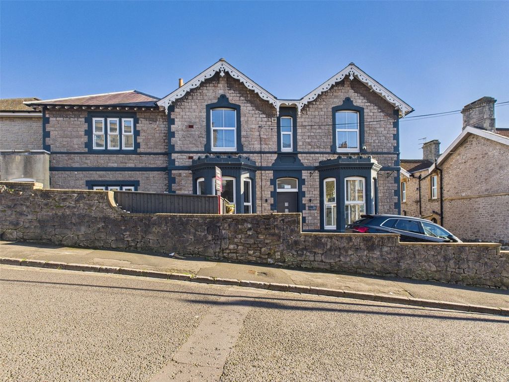 Property photo 1 of 20 Picture No. 27