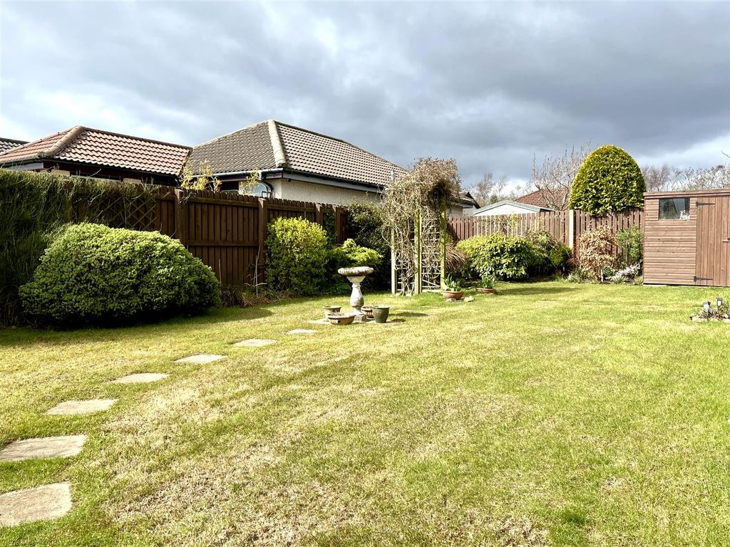 Property photo 3 of 27 Player Drive, Kingseat