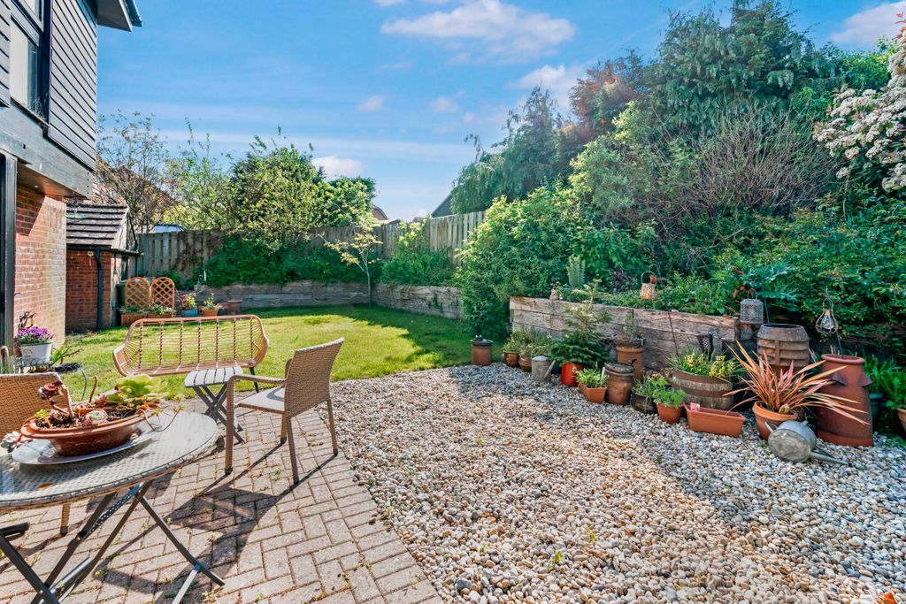 Property photo 3 of 15