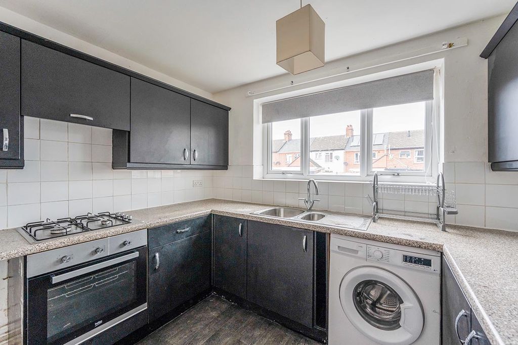 Property photo 3 of 8 Photography