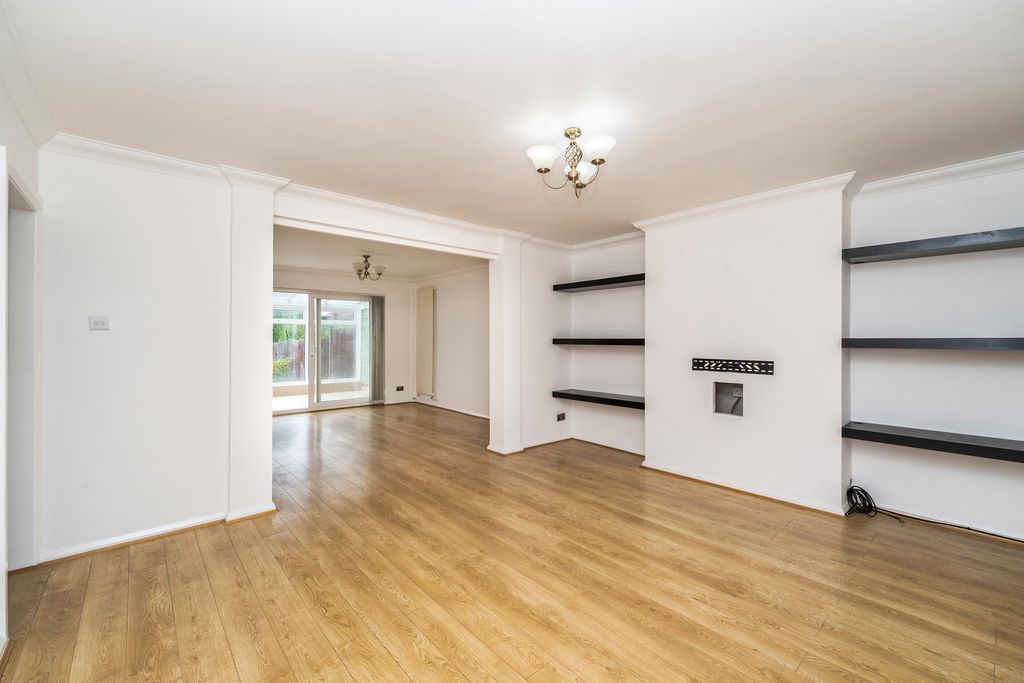 Property photo 2 of 18 Pbox-Img.Jpg