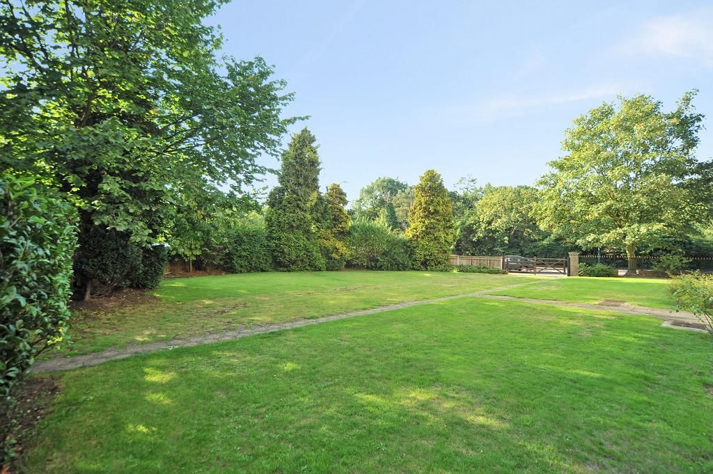 Property photo 2 of 4