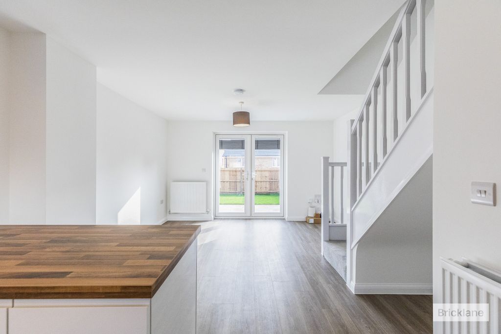 Property photo 3 of 13 Image