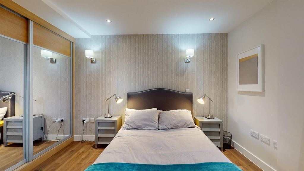 Property photo 1 of 18 626Bd2F0A51Cb40014c06958_0B2A79470B4d42E79Aa26Bcee