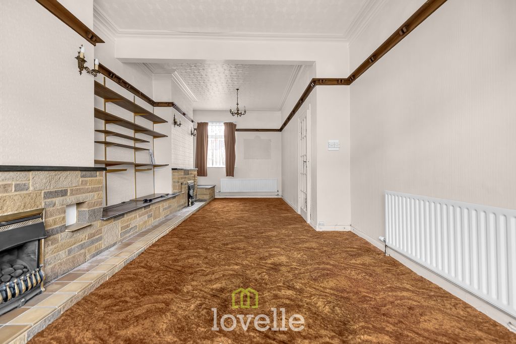 Property photo 3 of 23