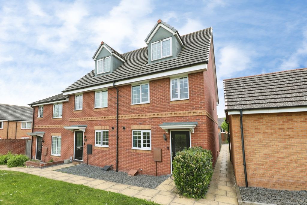 Property photo 1 of 17 Pbox-Img.Jpg