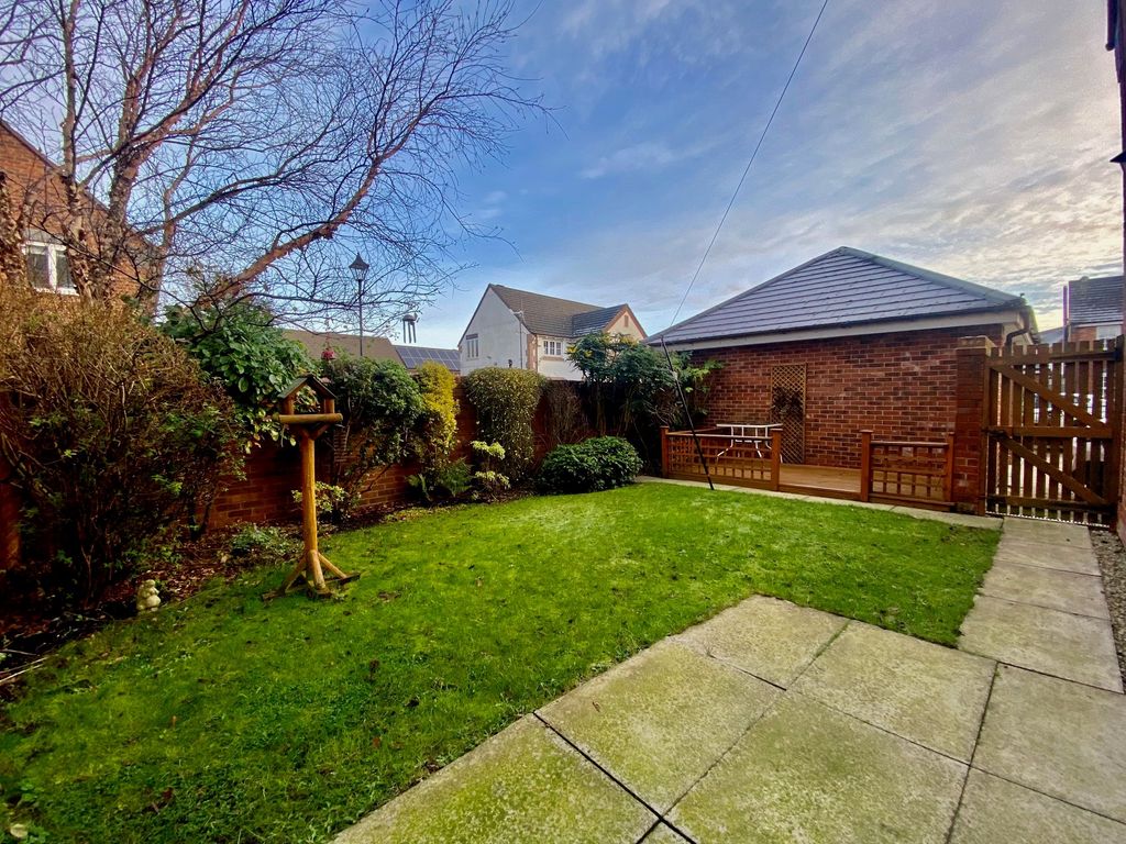 Property photo 2 of 14