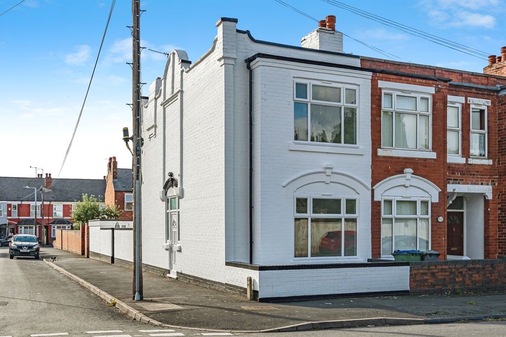 crompton-road-tipton-dy4-3-bed-end-terrace-house-for-sale-240-000