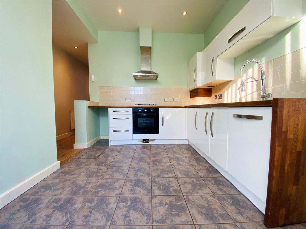 Property photo 3 of 14 Kitchen Diner