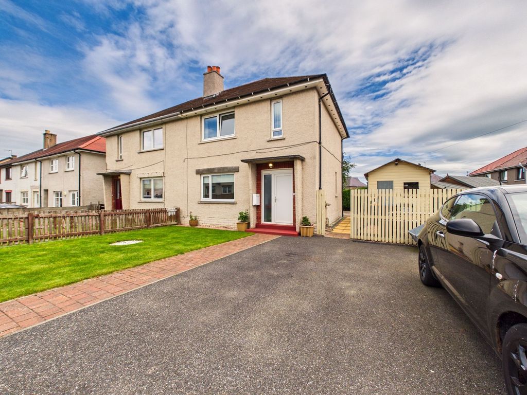 Property photo 1 of 19 Frontage