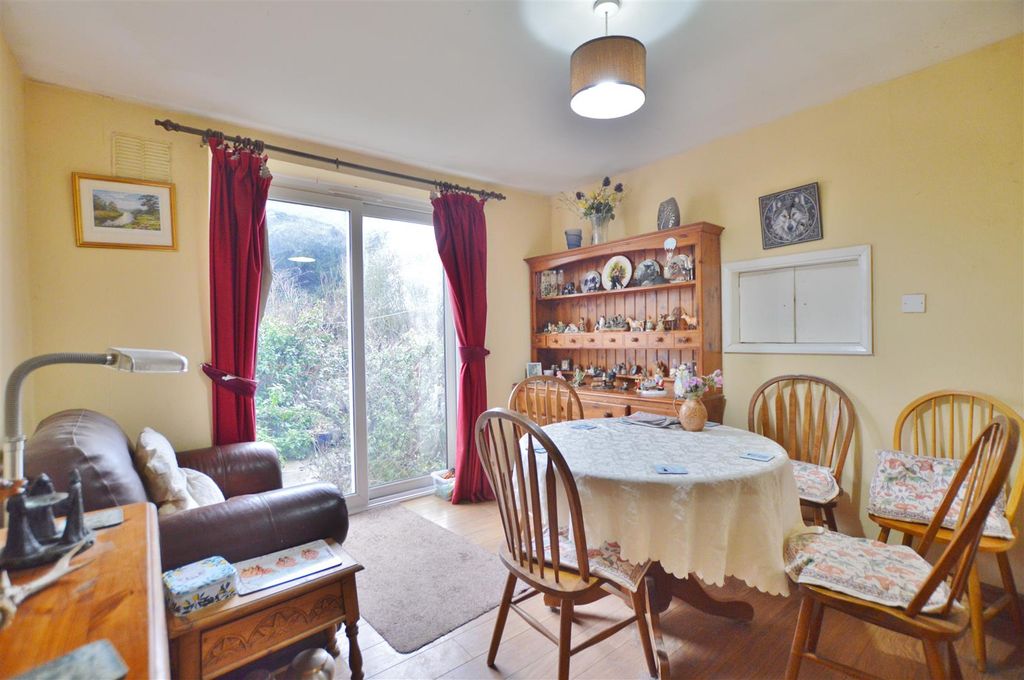 Property photo 2 of 9 Dsc_1067.Jpg