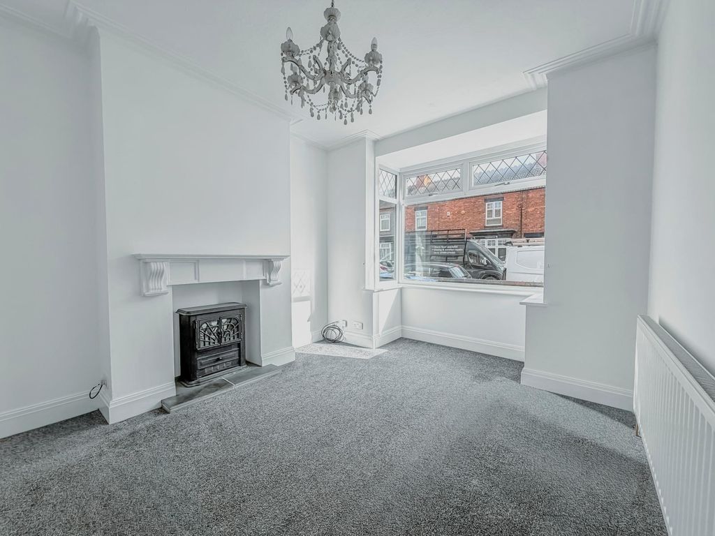 Property photo 2 of 12 Photo 1