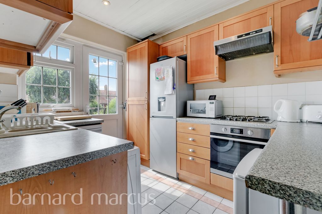Property photo 3 of 13 Image
