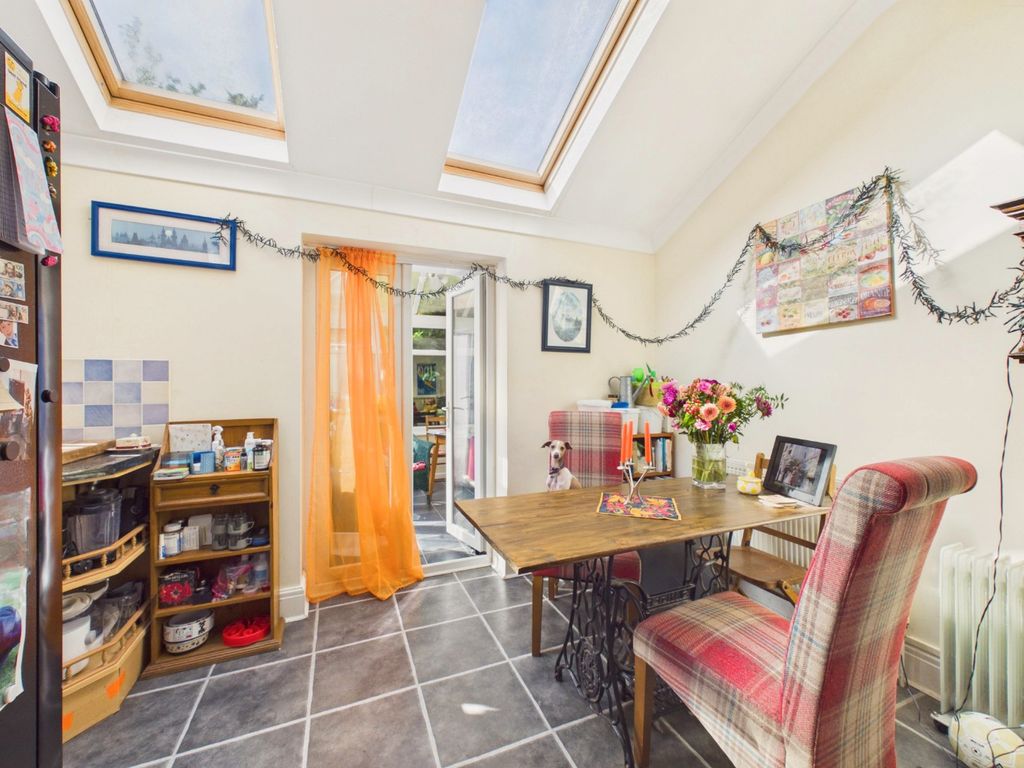 Property photo 3 of 17 4832047