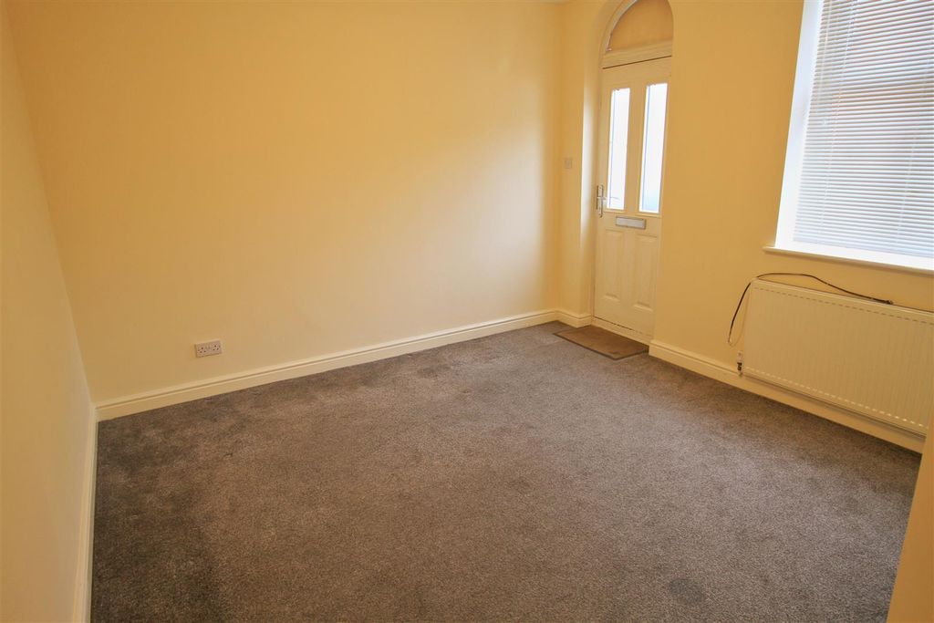 Property photo 2 of 9 Lounge 1.Jpg