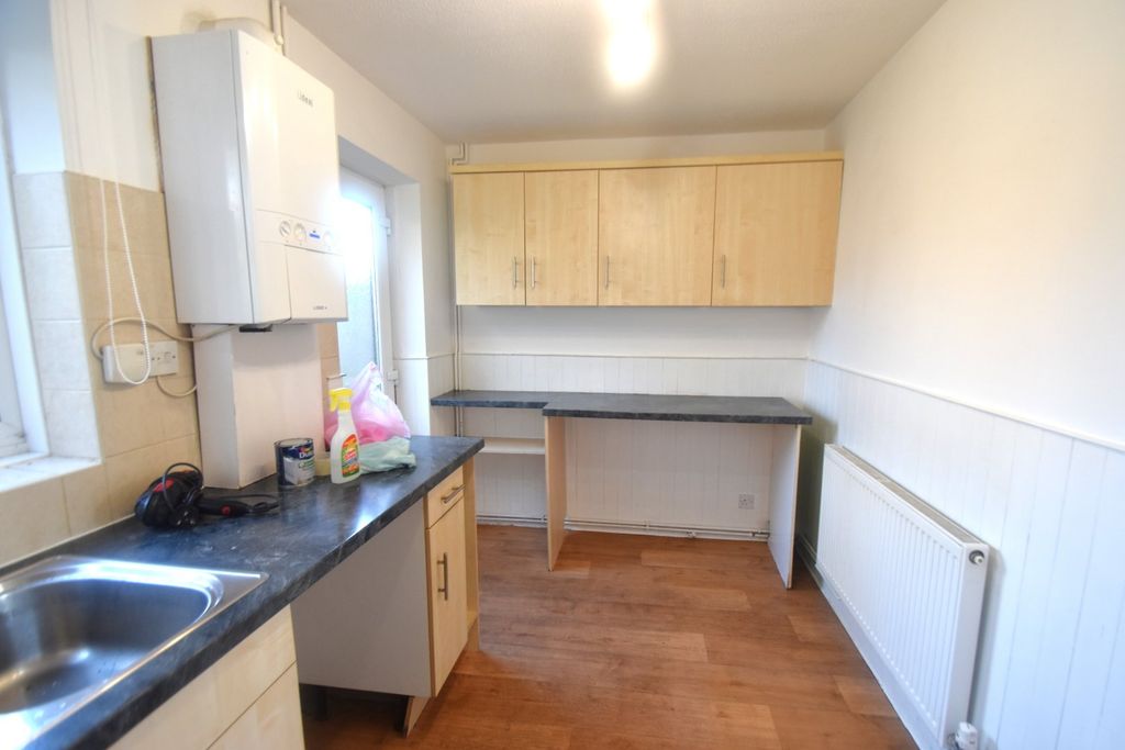 Property photo 3 of 8 Tiverton Seddons