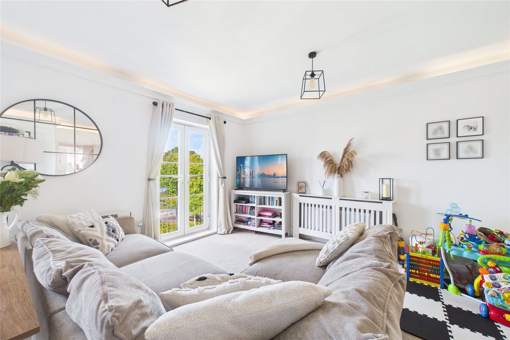 Property photo 3 of 7 Picture No. 04