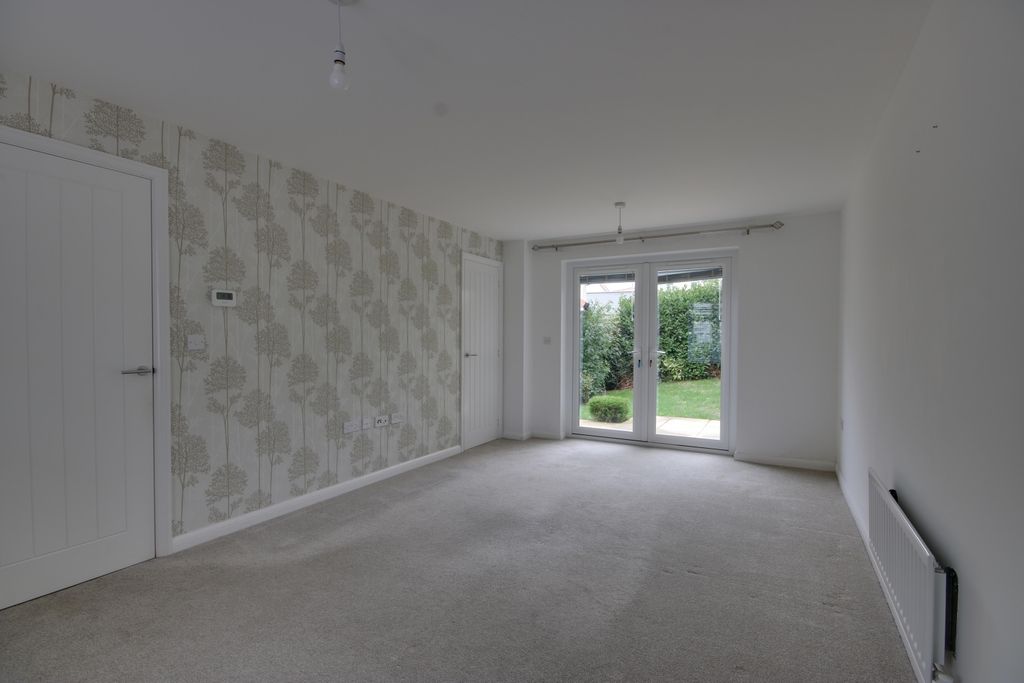 Property photo 3 of 21 Img_5421-Img_5423