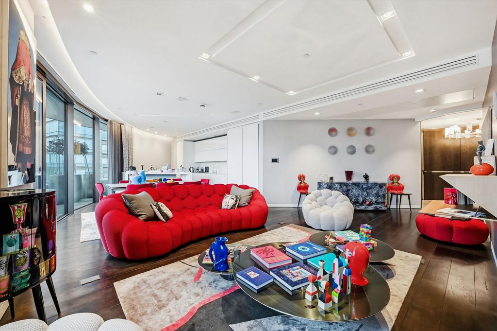 Property photo 3 of 17 Image