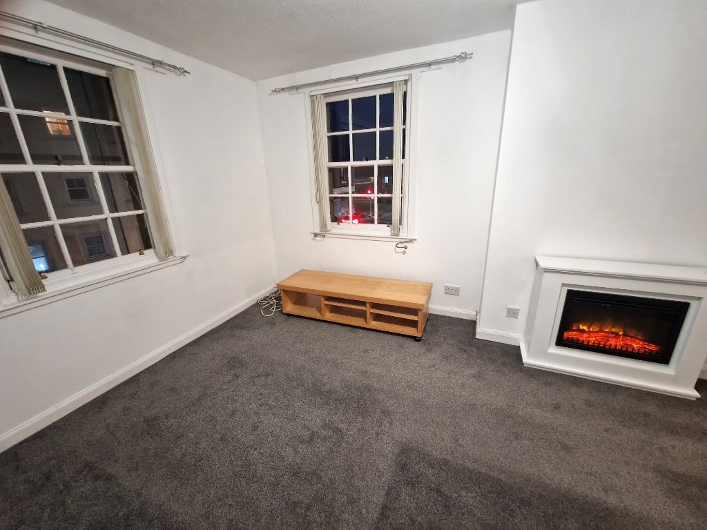 Property photo 3 of 12 Photo 3