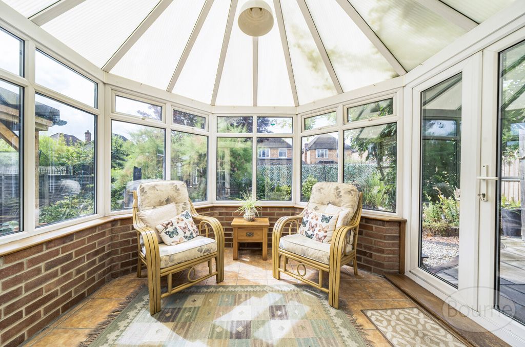 Property photo 3 of 20 Fc16637d-B54E-420...