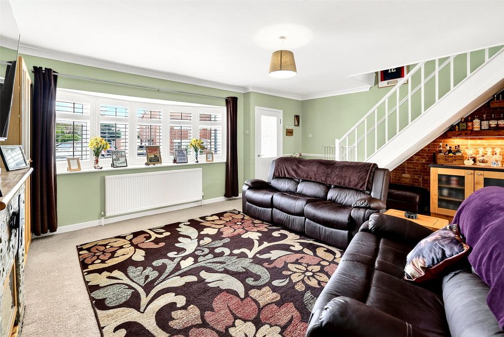 Property photo 2 of 25 Picture No. 17