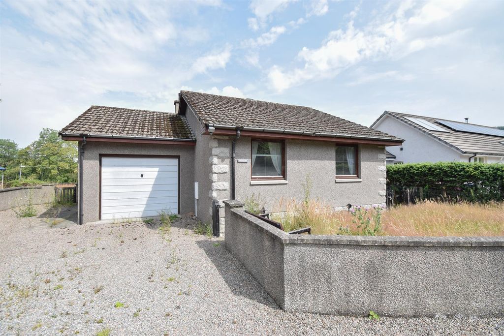 Property photo 1 of 21 Front.Jpg